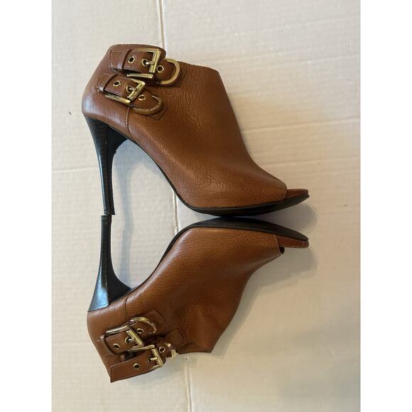 Michael Kors Sz 8.5 M Cheyenne Ankle Bootie Leather Brown Gold Accent 4” Heels - Picture 9 of 14